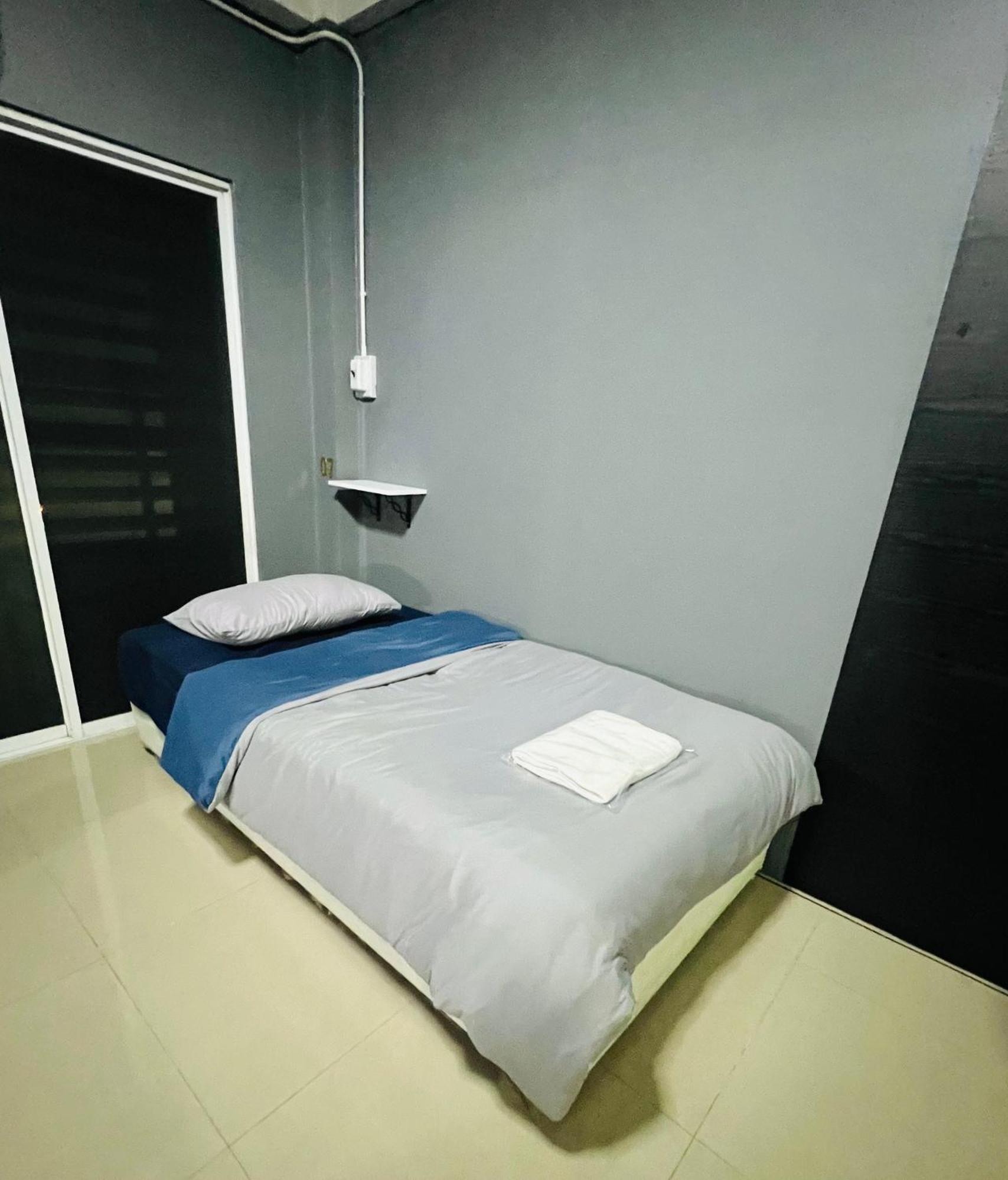 Future Hostel Pattaya Nong Prue Exterior foto