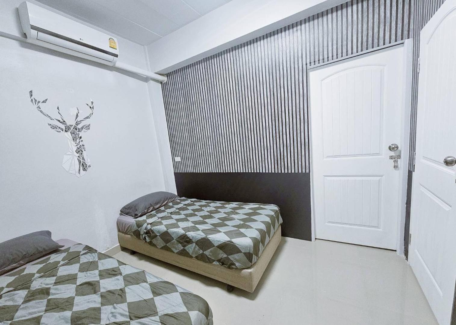 Future Hostel Pattaya Nong Prue Exterior foto